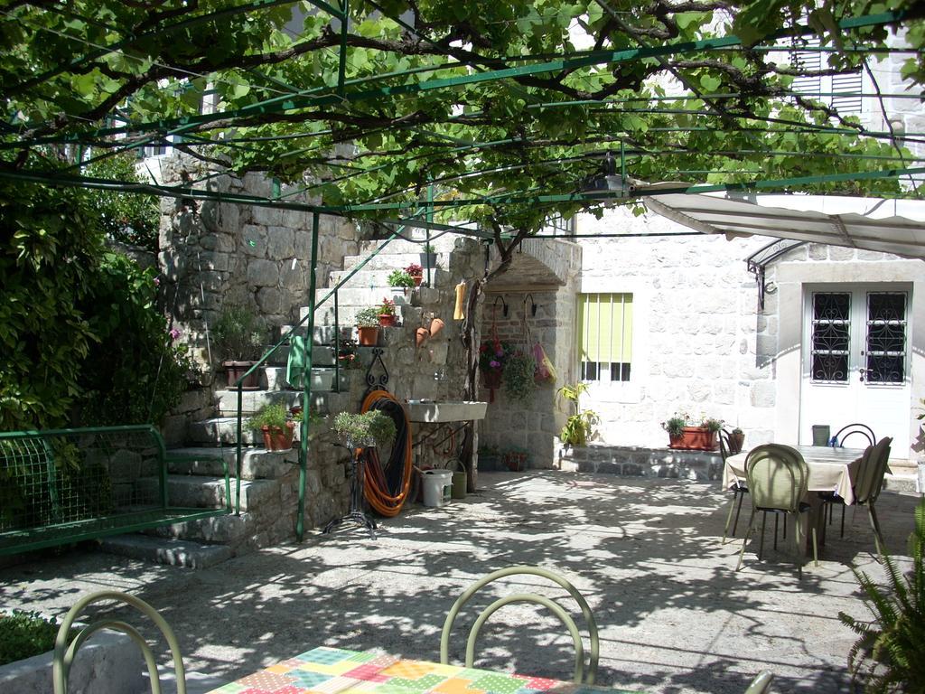 Guest House Dragutinovic Perast Zewnętrze zdjęcie
