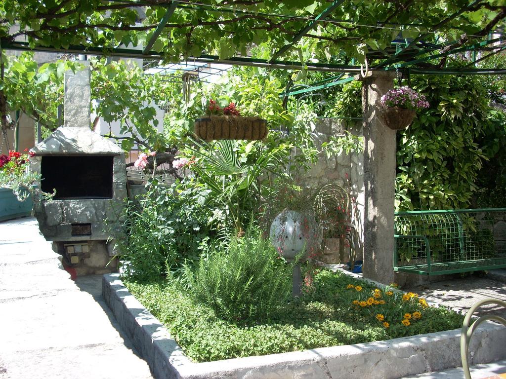 Guest House Dragutinovic Perast Zewnętrze zdjęcie