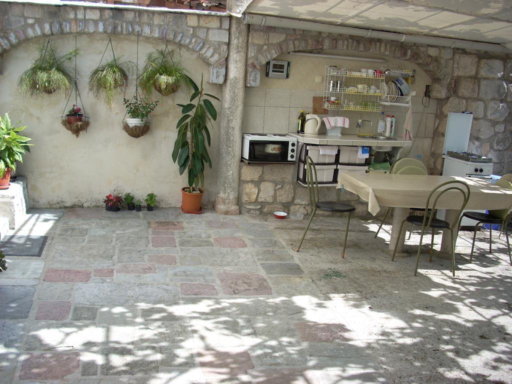 Guest House Dragutinovic Perast Zewnętrze zdjęcie